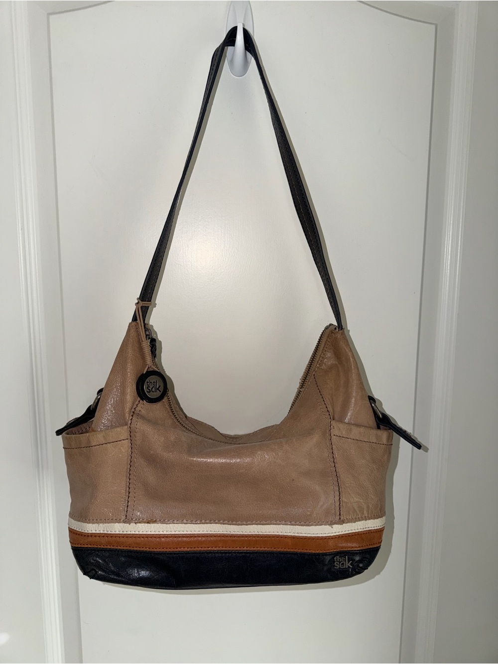 The Sak Vintage Leather Shoulder Bag Colorblock Tan Blue Brown Purse Boho Hobo